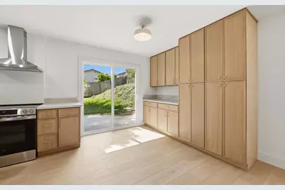 6739 Cantil Street, Carlsbad, CA 92009 - Photo 12