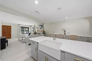 7254 Zest St, San Diego, CA 92139 - Photo 8