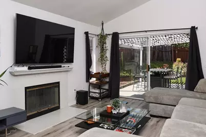 10402 Rancho Carmel Drive, San Diego, CA 92128 - Photo 8