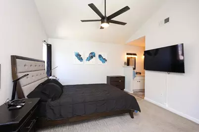 10402 Rancho Carmel Drive, San Diego, CA 92128 - Photo 18