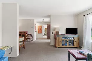 16555 Caminito Vecinos, San Diego, CA 92128 - Photo 6