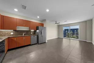 550 Park Blvd, San Diego, CA 92101 - Photo 2