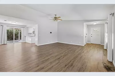 1241 E Street, Ramona, CA 92065 - Photo 8