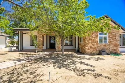 44075 Timber Trail, Hemet, CA 92544 - Photo 4