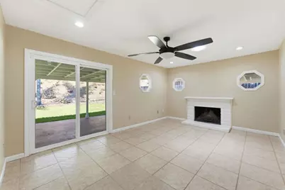 1448 Esperanza Way, Escondido, CA 92027 - Photo 14