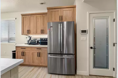 14277 Glenview Court, Victorville, CA 92395 - Photo 20