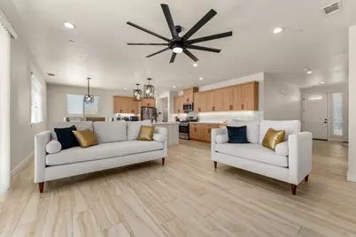 14277 Glenview Court, Victorville, CA 92395 - Photo 10