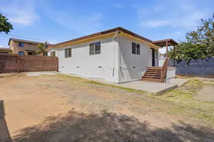 2905 Ridgeway Dr, National City, CA 91950 - Photo 32