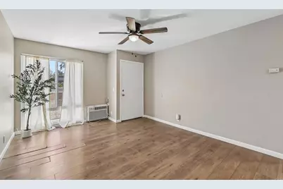 745 E Bradley Avenue, El Cajon, CA 92021 - Photo 8