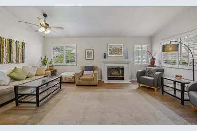 23979 Via Astuto, Murrieta, CA 92562 - Photo 8
