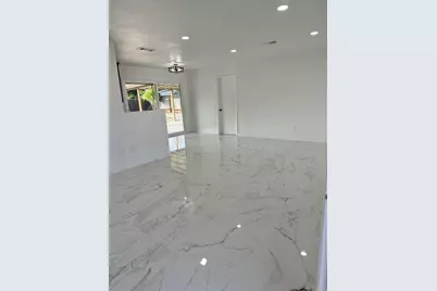566 566 Mulgrew St Street, El Cajon, CA 92019 - Photo 2
