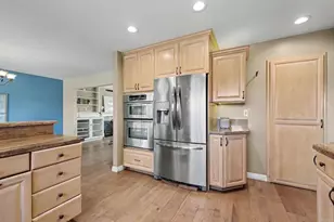 6382 Lake Shore Dr, San Diego, CA 92119 - Photo 22