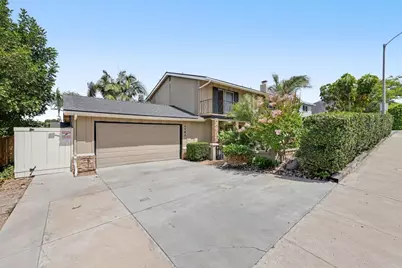 6382 Lake Shore Drive, San Diego, CA 92119 - Photo 4