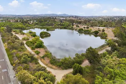 5064 Via Manos #F, Oceanside, CA 92057 - Photo 32