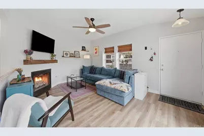 5064 Via Manos #F, Oceanside, CA 92057 - Photo 2