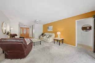 2324 Valley Lake Dr, El Cajon, CA 92020 - Photo 6