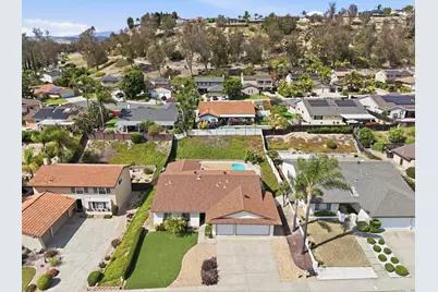 2324 Valley Lake Drive, El Cajon, CA 92020 - Photo 42