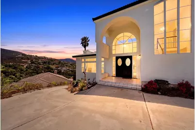 1522 Maxwell Lane, Vista, CA 92084 - Photo 10