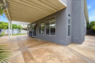 39513 Tangletree Way, Murrieta, CA 92563 - Photo 38