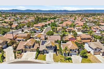39513 Tangletree Way, Murrieta, CA 92563 - Photo 56