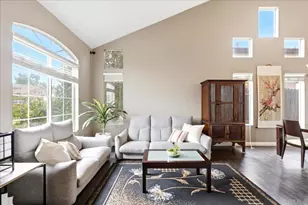 39513 Tangletree Way, Murrieta, CA 92563 - Photo 4