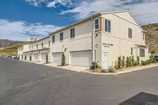35107 Rangpur Ln, Fallbrook, CA 92028 - Photo 6