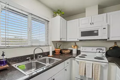 307 Graves Ct, El Cajon, CA 92021 - Photo 14