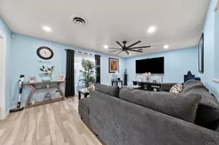 2951 Mockingbird Ln, Hemet, CA 92544 - Photo 10