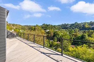 3866 Alta Mesa Dr, Studio City, CA 91604 - Photo 38
