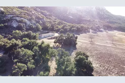 24352 Featherstone Canyon Rd, Lakeside, CA 92040 - Photo 14