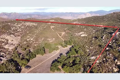 24352 Featherstone Canyon Rd, Lakeside, CA 92040 - Photo 2