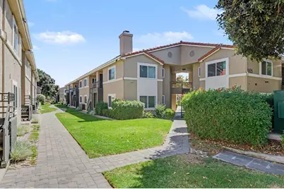 7405 Charmant Dr #2022, San Diego, CA 92122 - Photo 26