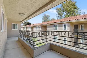 7405 Charmant Dr, San Diego, CA 92122 - Photo 22