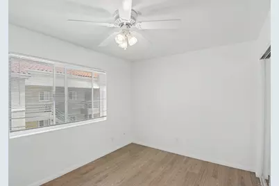 7405 Charmant Dr #2022, San Diego, CA 92122 - Photo 14