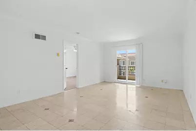 7405 Charmant Dr #2022, San Diego, CA 92122 - Photo 10