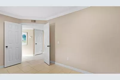 1806 McKee St #A9, San Diego, CA 92110 - Photo 6