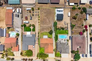 5573 Bluff St, Norco, CA 92860 - Photo 42