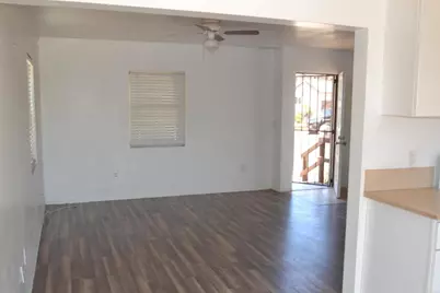 521 Dahlia Ave, Imperial Beach, CA 91932 - Photo 4