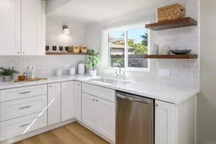 1845 Thomas Ave, San Diego, CA 92109 - Photo 12