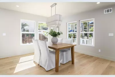 1845 Thomas Ave, San Diego, CA 92109 - Photo 8