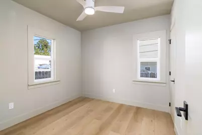 1845 Thomas Ave, San Diego, CA 92109 - Photo 34