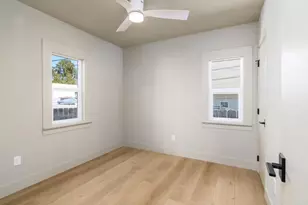 1845 Thomas Ave, San Diego, CA 92109 - Photo 34