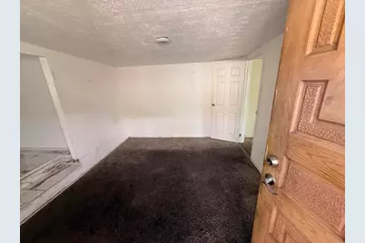 901 E 16th Street, National City, CA 91950 - Photo 16