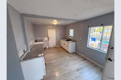 901 E 16th Street, National City, CA 91950 - Photo 2
