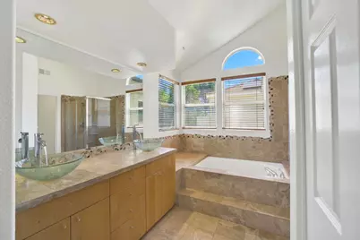 11873 Wilmington Rd, San Diego, CA 92128 - Photo 32