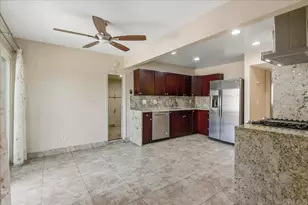 559 Oakdale Ln, El Cajon, CA 92021 - Photo 6