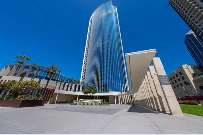 888 W E Street #3006, San Diego, CA 92101 - Photo 2