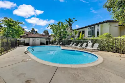 2402 Altisma Way, Carlsbad, CA 92009 - Photo 52