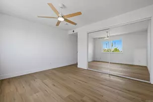 94 Kingston Ct W, Coronado, CA 92118 - Photo 32
