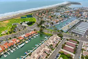94 Kingston Ct W, Coronado, CA 92118 - Photo 58